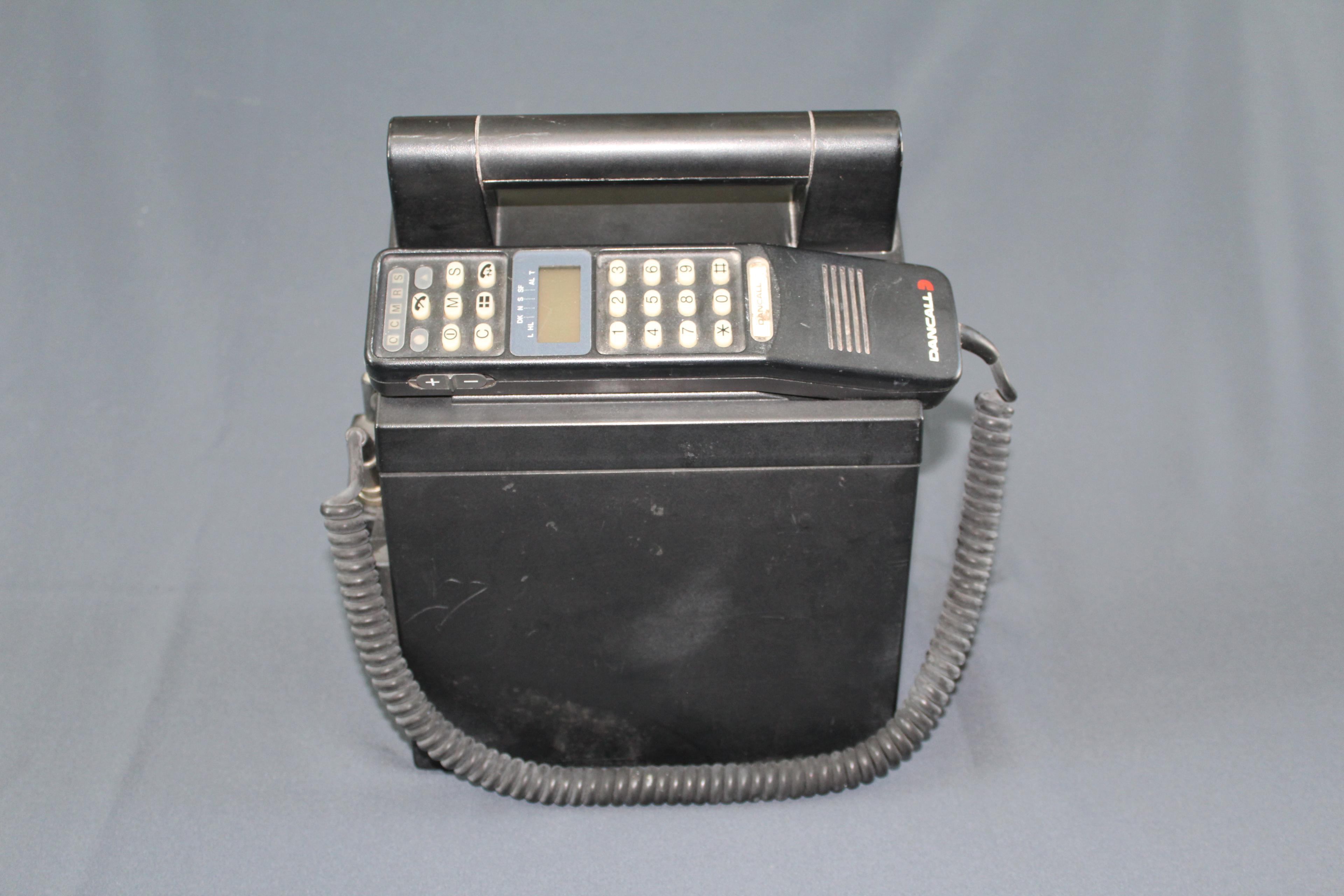 Аппарат телефонный мобильный DANCALL