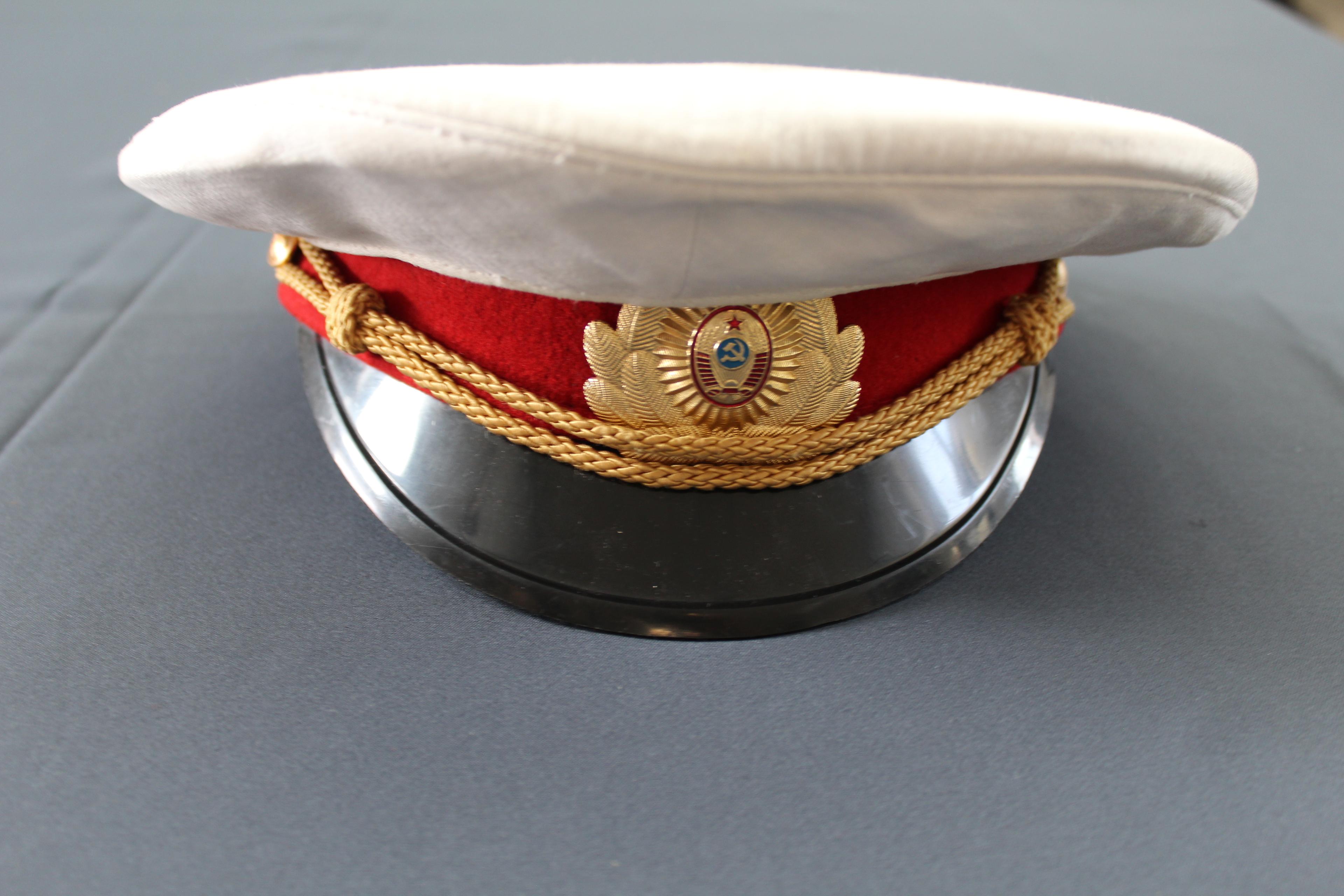 Фуражка милицейская летняя (образца 1969 г)