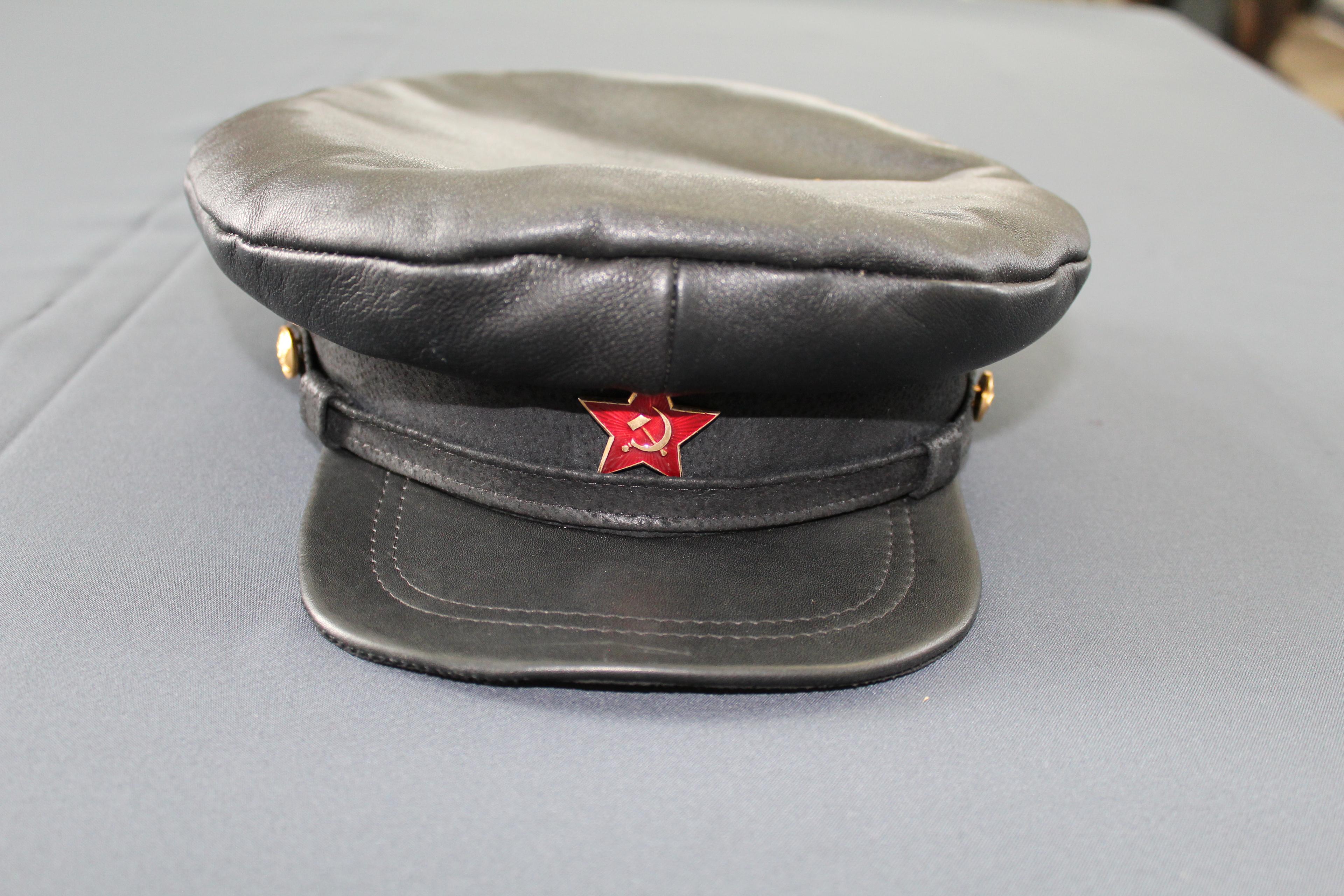 Фуражка рабоче-крестьянской милиции (образца 1921-1922 гг)