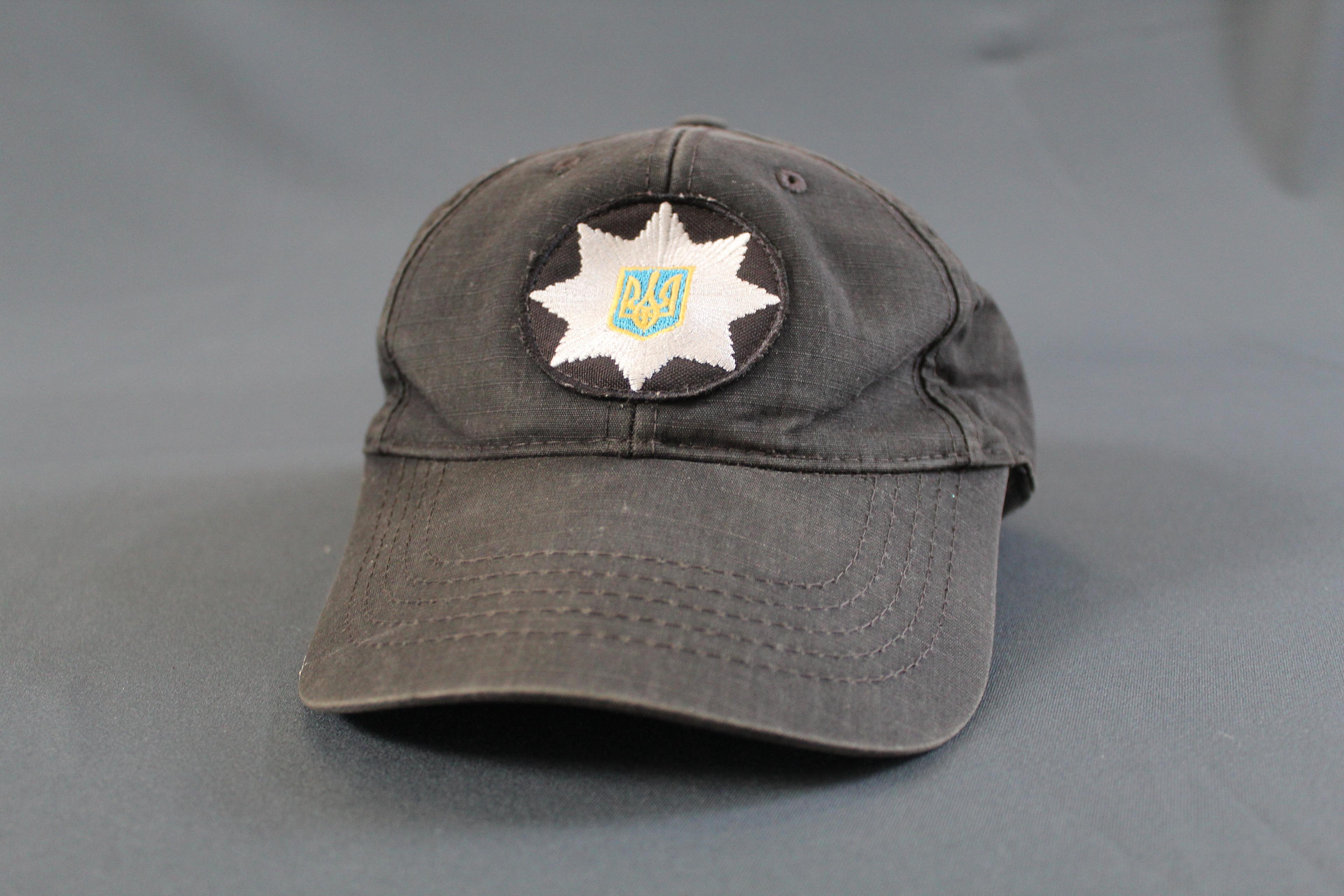 Кепка форменная Национальной полиции Украины (привезена из зоны СВО)